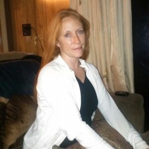 Meet your Posher, Alicia